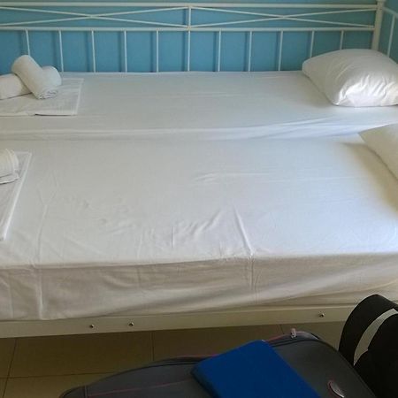 Apartamento Giannmary Palaiochora Exterior foto